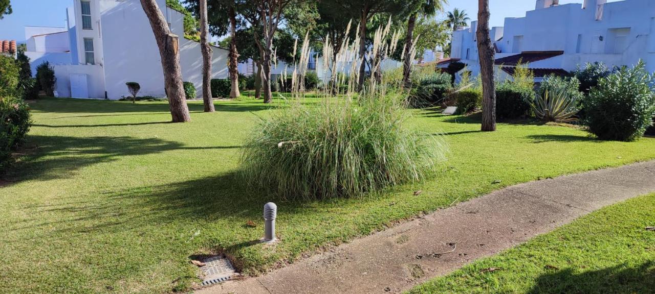 Casa En Loma Sancti Petri A 900 M De La Playa De La Barrosa Villa Чиклана де ла Фронтера Екстериор снимка